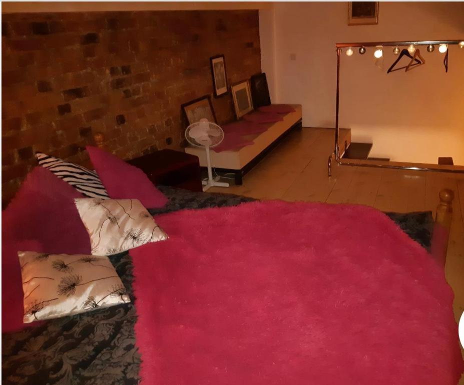 2 Story Studio Apartment Free Parking Included Ryga Zewnętrze zdjęcie